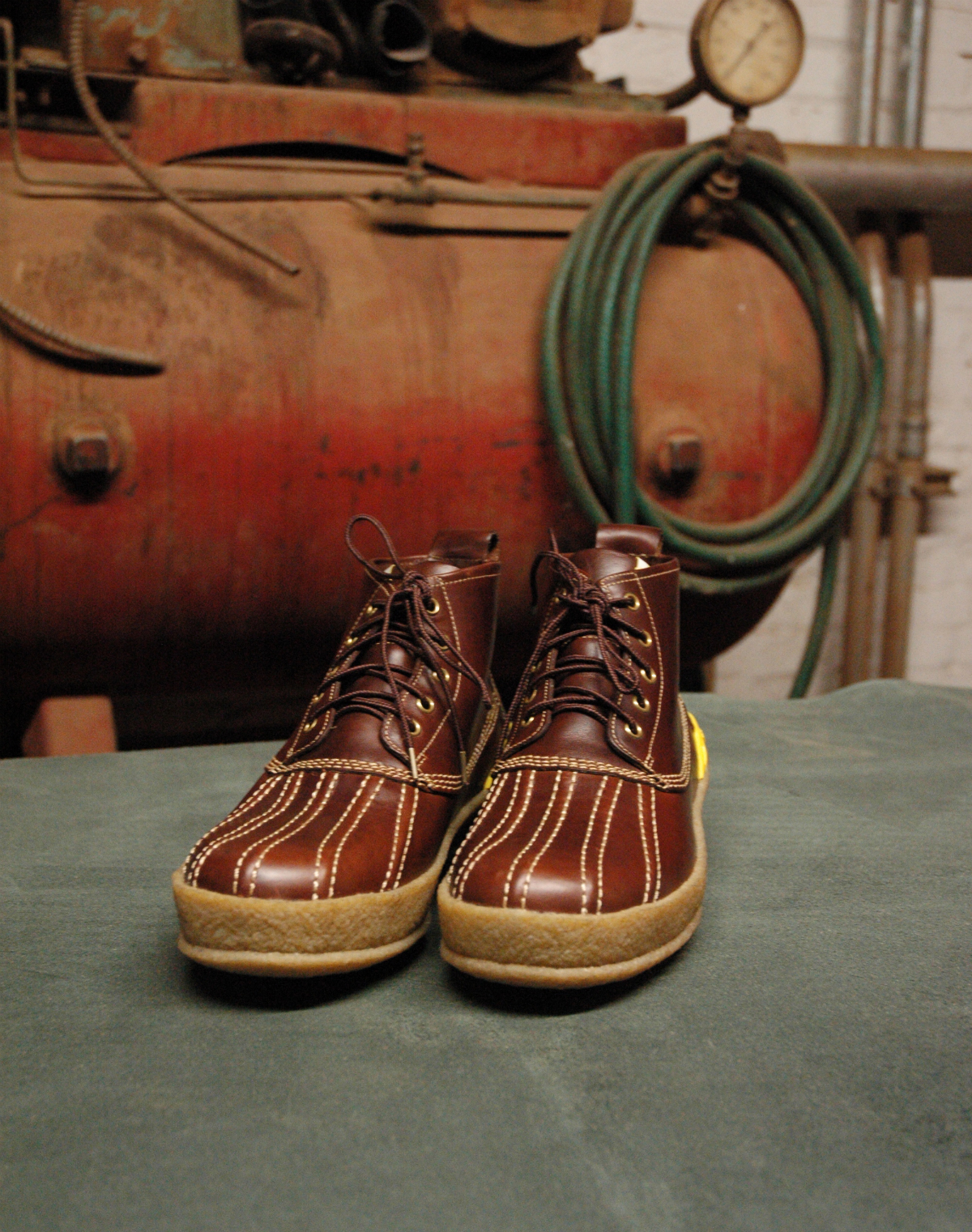 Мужские ботинки Visvim Duck Boots из коричневого Chromexcel