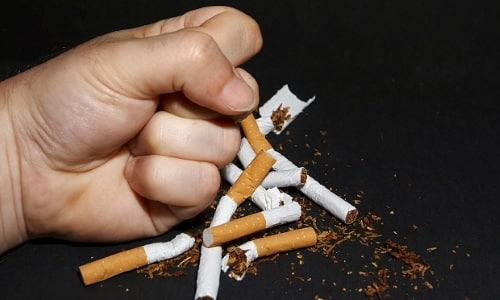 Курение снижает уровень витамина В1